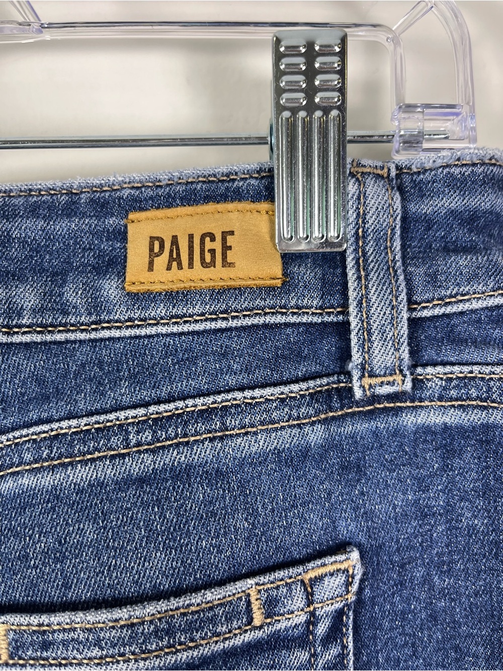 Paige Parker Short Shorts Size 27 Distressed Denim Cutoff Festival Coachella - Picture 6 of 12